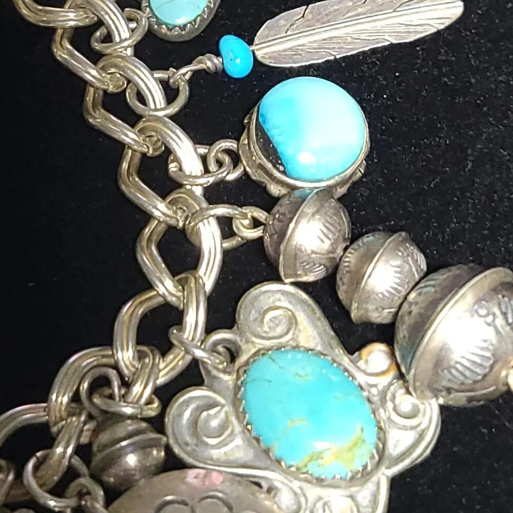 NAVAJO, HOPI, ZUNI & PAWN Turquoise Spiny Oyster, Lapis, Coral CHARM BRACELET - Picture 6 of 12
